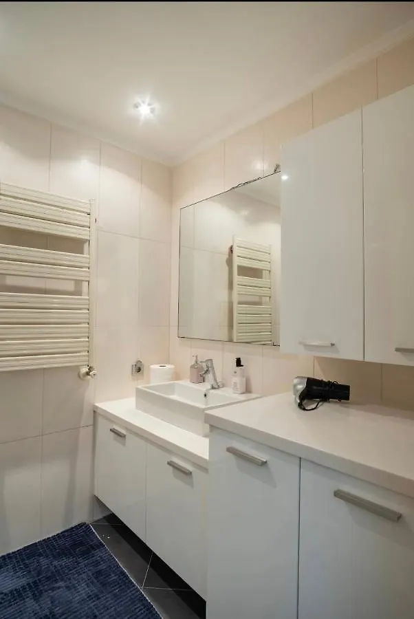 Your Home In Istanbul Apartment
